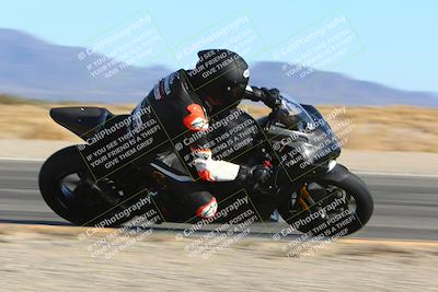 media/Jan-13-2024-SoCal Trackdays (Sat) [[9c032fe5aa]]/Turn 14 Inside (150pm)/